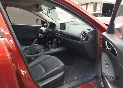 2015 Mazda Mazda3 I Grand Touring z USA, uszkodzony, nr VIN JM1BM1M74F1242125